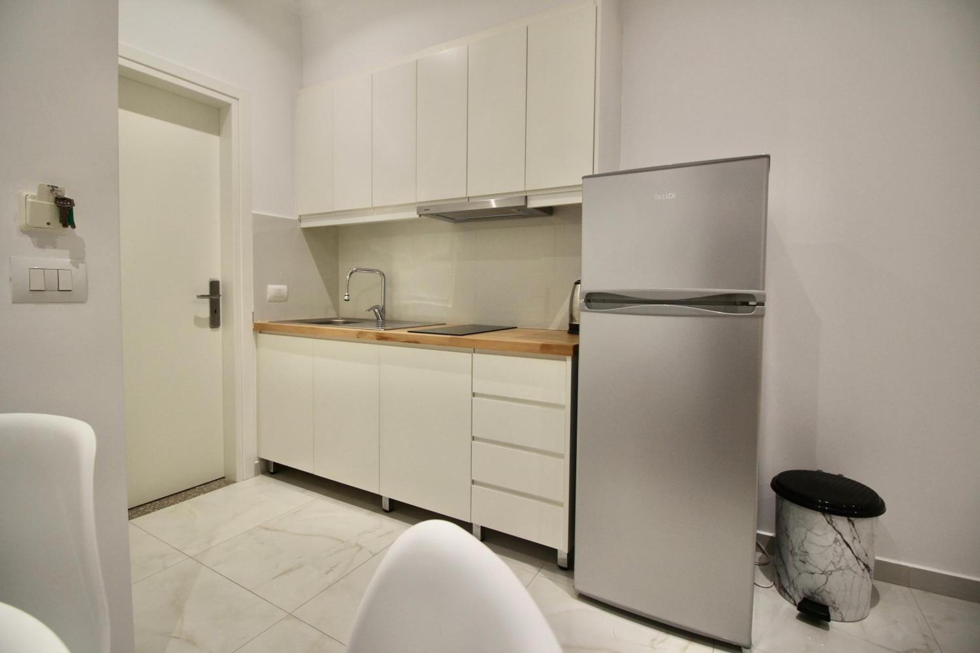 Sela Apartments ساراندا المظهر الخارجي الصورة